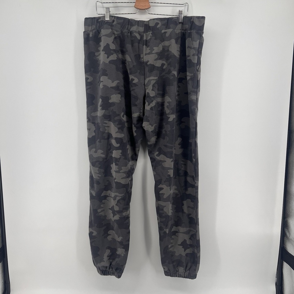 Venum UFC Joggers Size XXL Grey Black MMA Vortex Training Sweatpants NEW - Picture 2 of 12